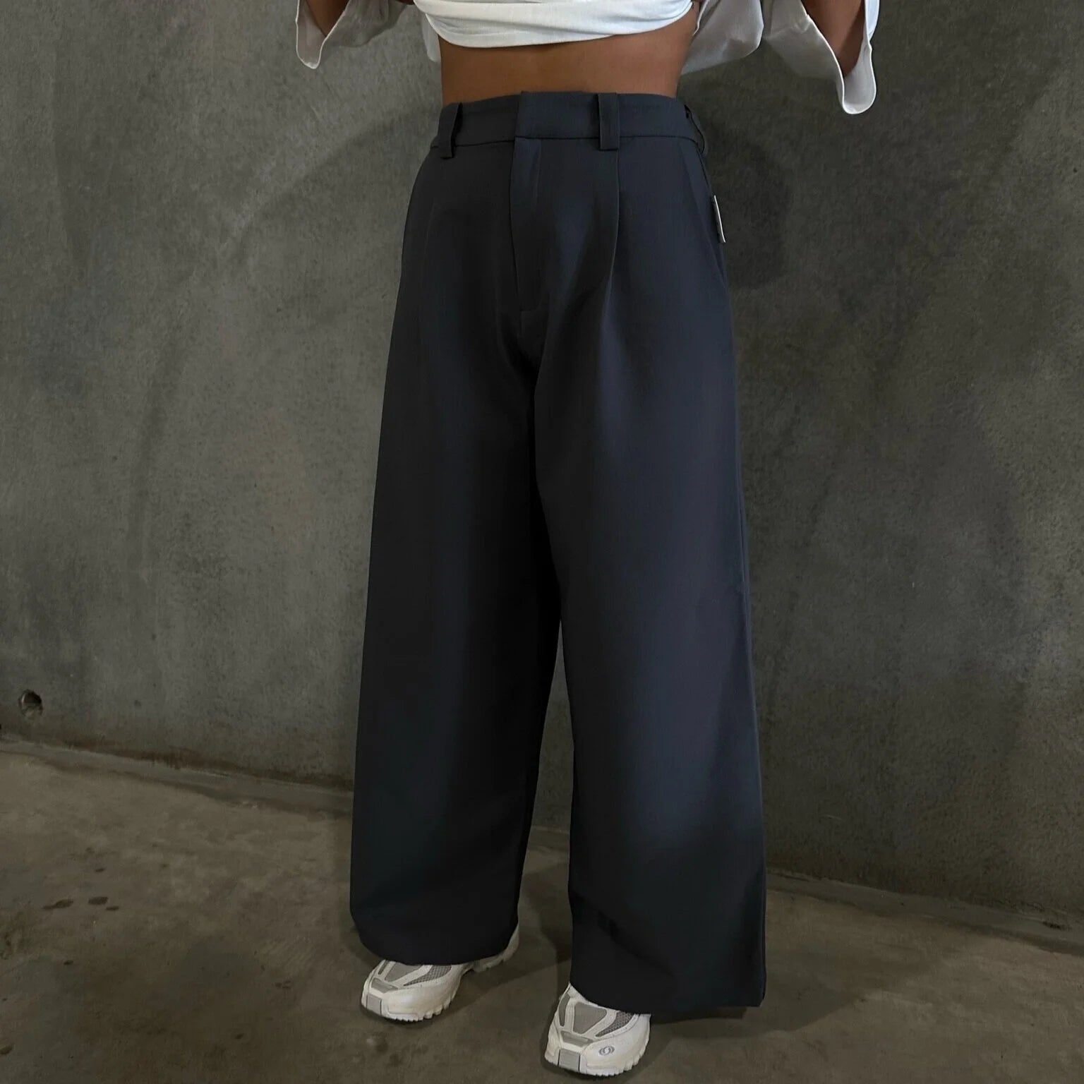 14. WIDE LEG PANT - GREY