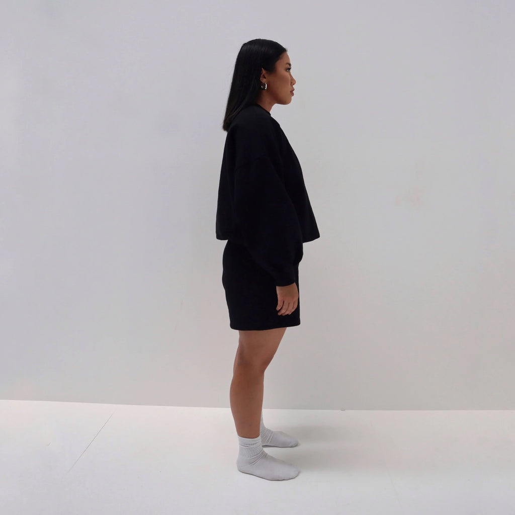 03. TRACK SHORT