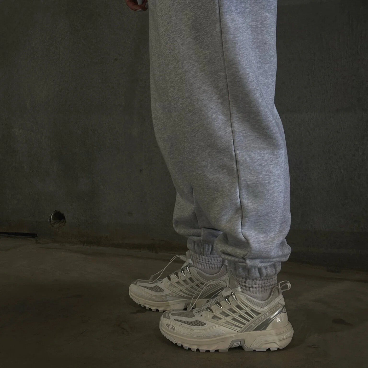 02. TRACK PANT - GREY