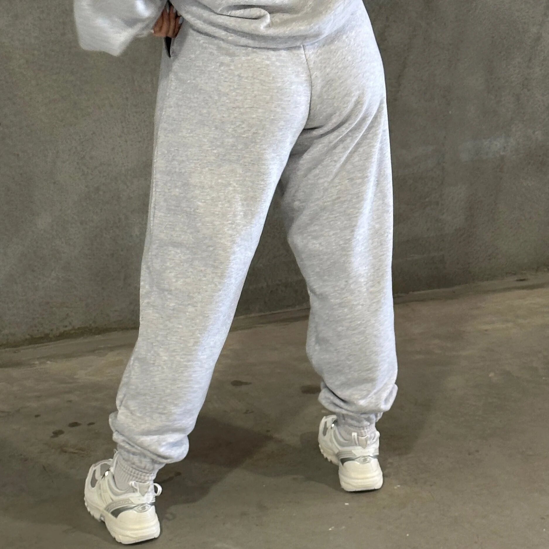 02. TRACK PANT - GREY