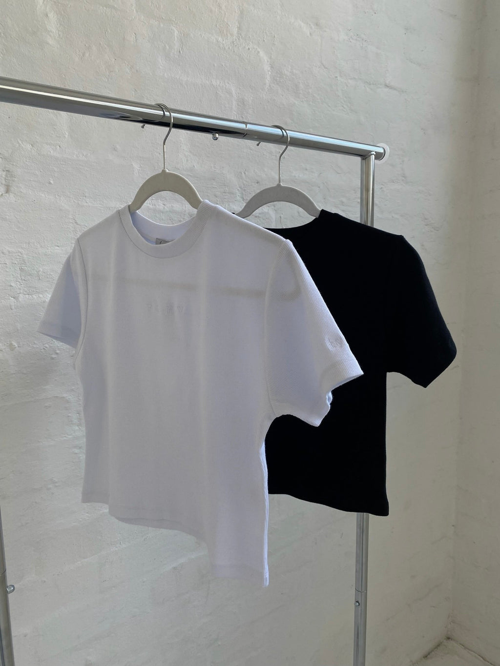 06. BABY TEE